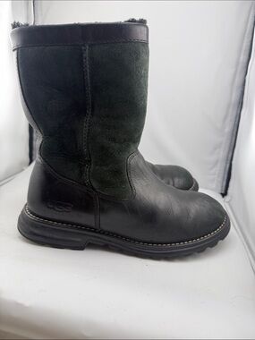 Ugg Brooks leather boot